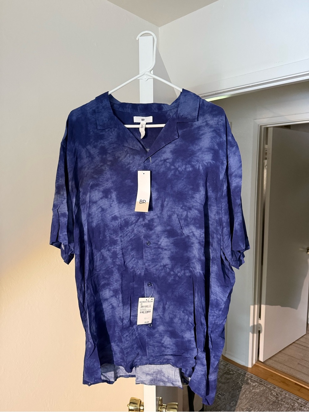 bp Men's Blue Tie-Dye Button Up Short Sleeve Shirt
